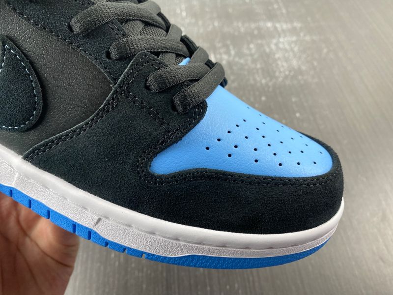SB Dunk Low Black University Blue 304292-048