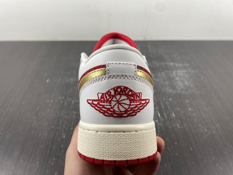 Air Jordan 1 Low Spades  DJ5186-100