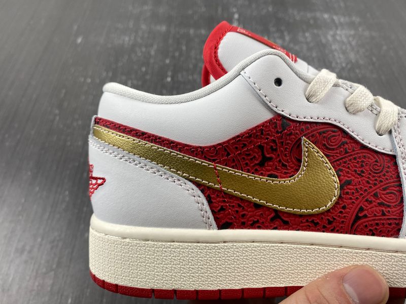 Air Jordan 1 Low Spades  DJ5186-100