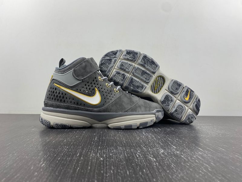 Kobe 2 Prelude (4/50+ Points)  640222-001