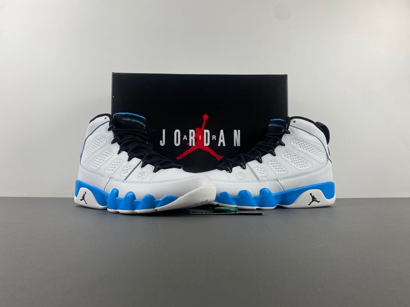 Air Jordan 9 Retro Powder Blue FQ8992-101