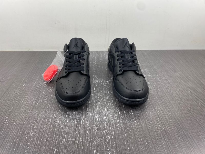 Air Jordan 1 Low Triple Black  553558-091
