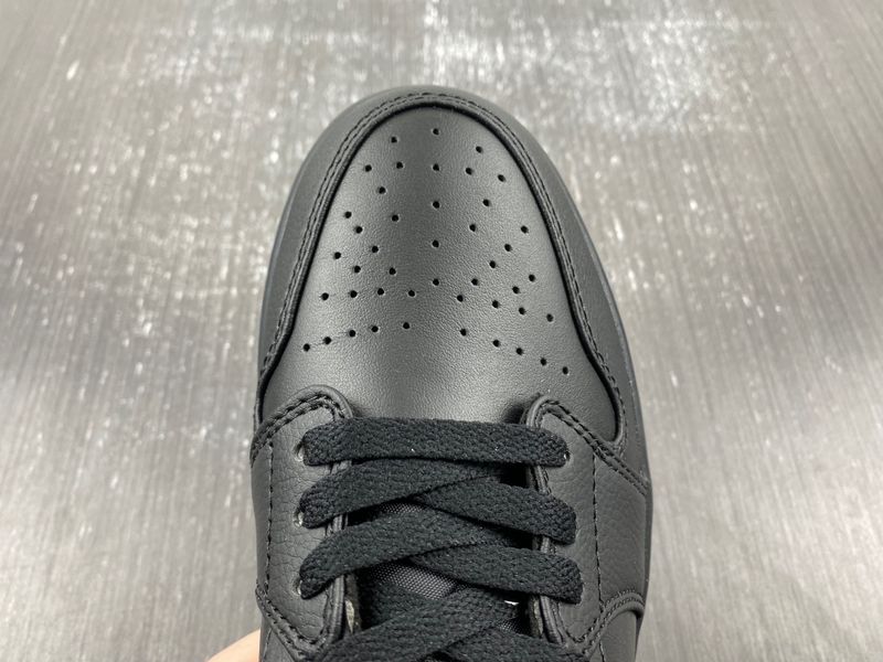 Air Jordan 1 Low Triple Black  553558-091