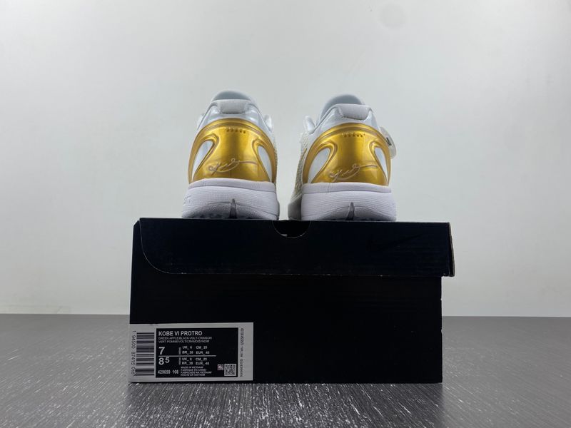 Kobe 6 Protro 429659-108