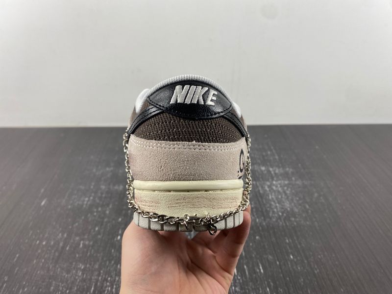 Dunk Low Brown DO9776-001