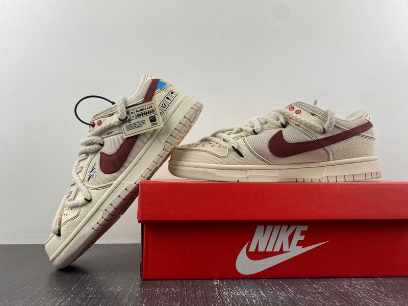 Dunk Low DV0834-100