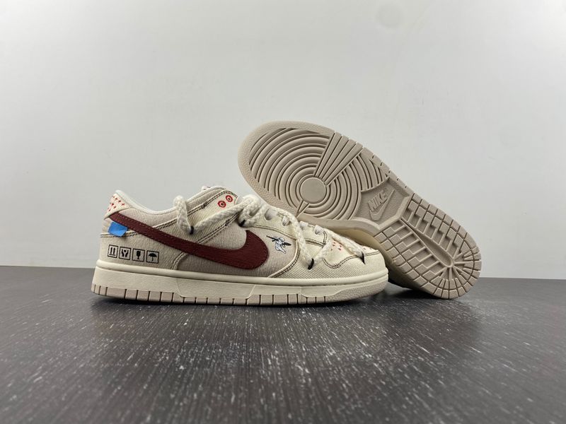 Dunk Low DV0834-100