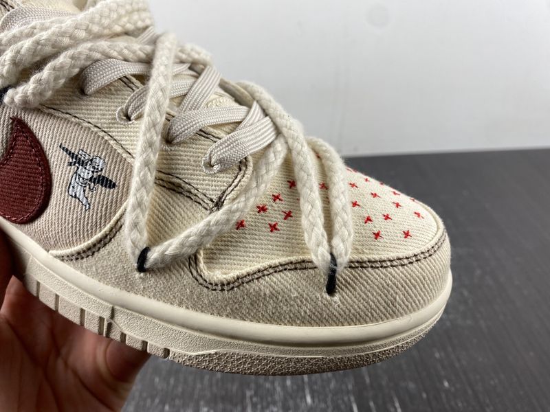 Dunk Low DV0834-100