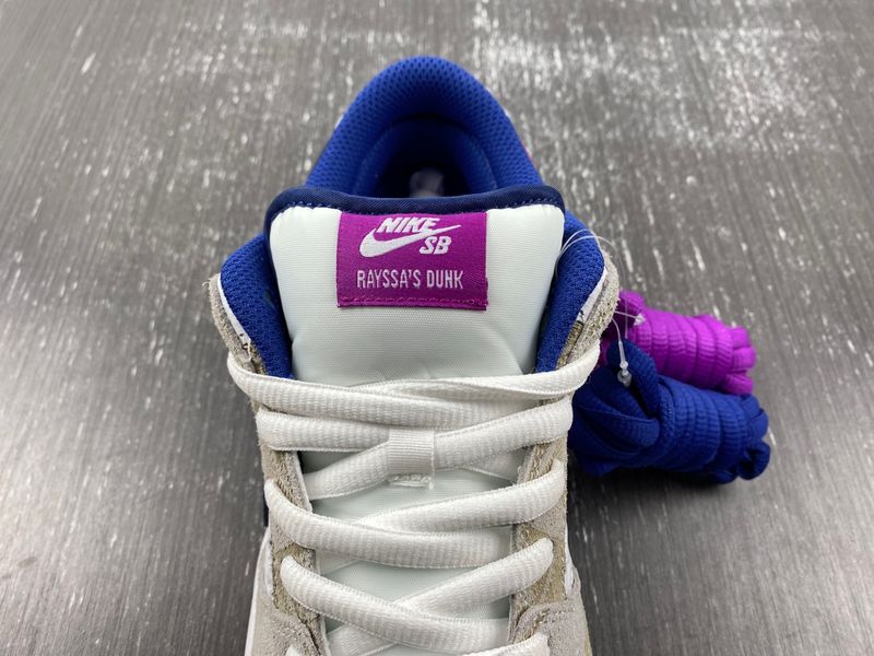 Dunk SB Low Rayssa Leal FZ5251-001