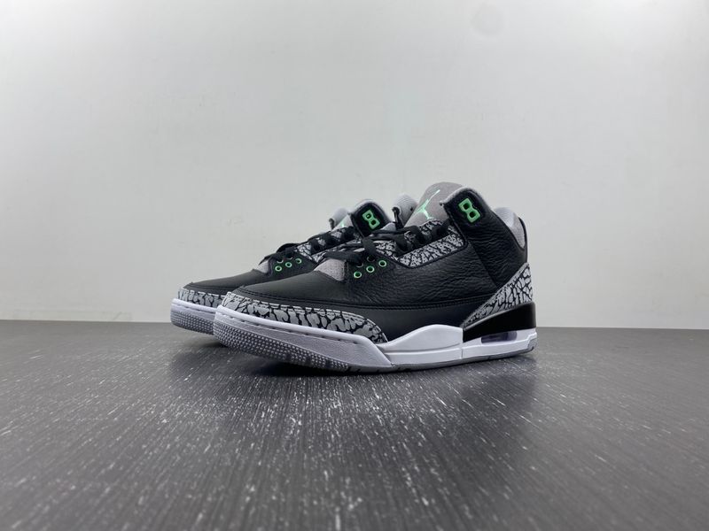 Air Jordan 3 Retro Green Glow CT8532-031