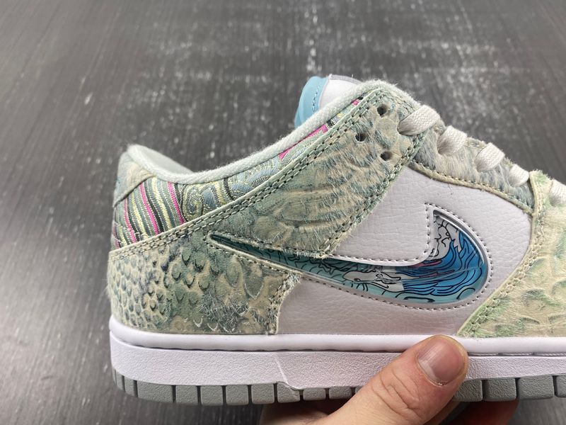 Dunk Low Dragon Year DV0831-101