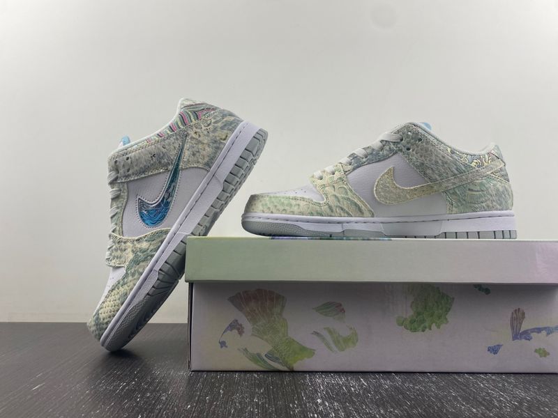 Dunk Low Dragon Year DV0831-101
