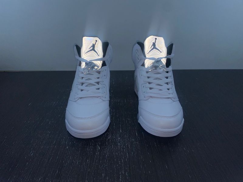 Air Jordan 5 Retro White Black DD0587-110