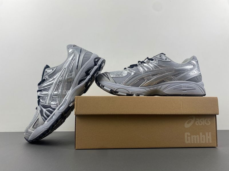 ASICS Gel-Kayano Legacy Pure Silver  1203A325-020