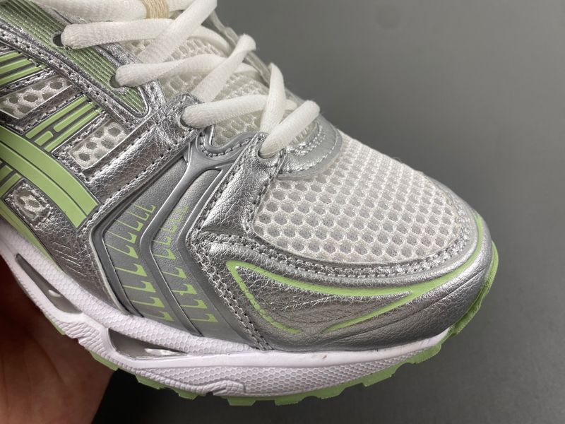 ASICS Gel-Kayano 14 White Jade  1202A056-105
