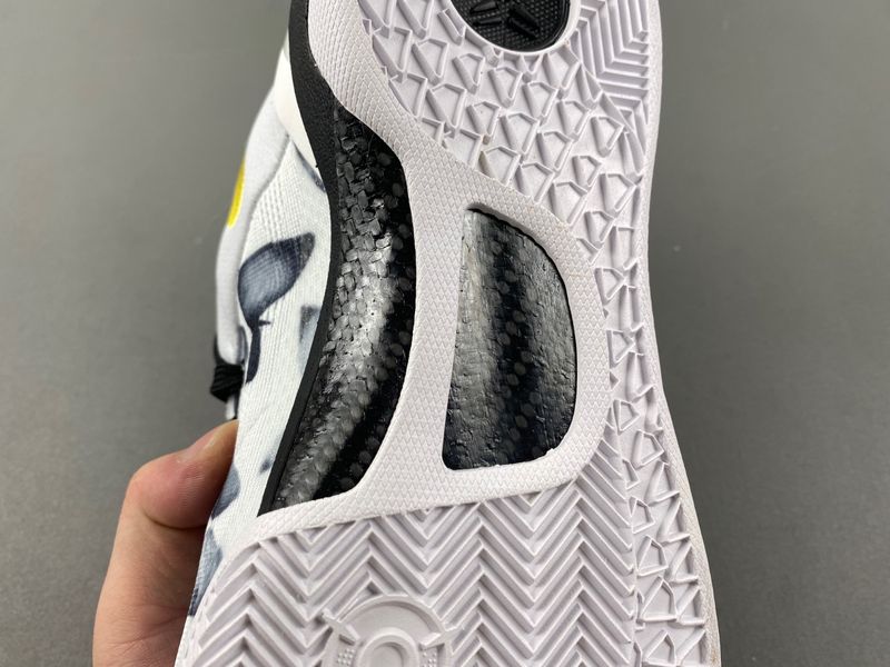 Kobe 8 Protro Mambacita  FV6325-100