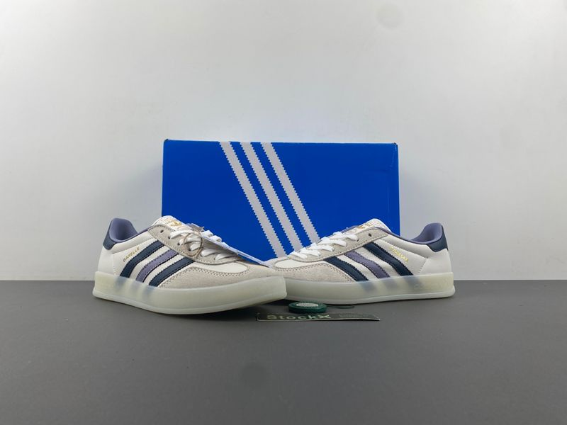 Gazelle Indoor White Preloved Ink  IG1643