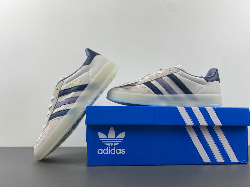 Gazelle Indoor White Preloved Ink  IG1643