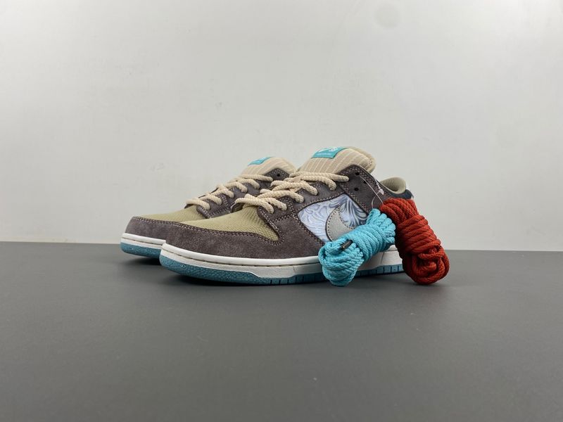SB Dunk Low Big Money Savings  FZ3129-200