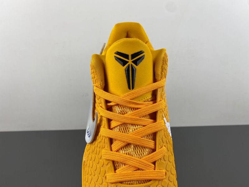 Kobe 6 Protro Off white yellow CW2190-501