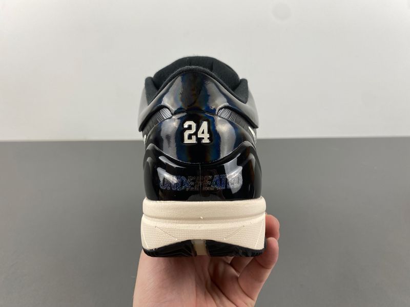 Kobe 4 Protro Undefeated Black Mamba  CQ3869-001