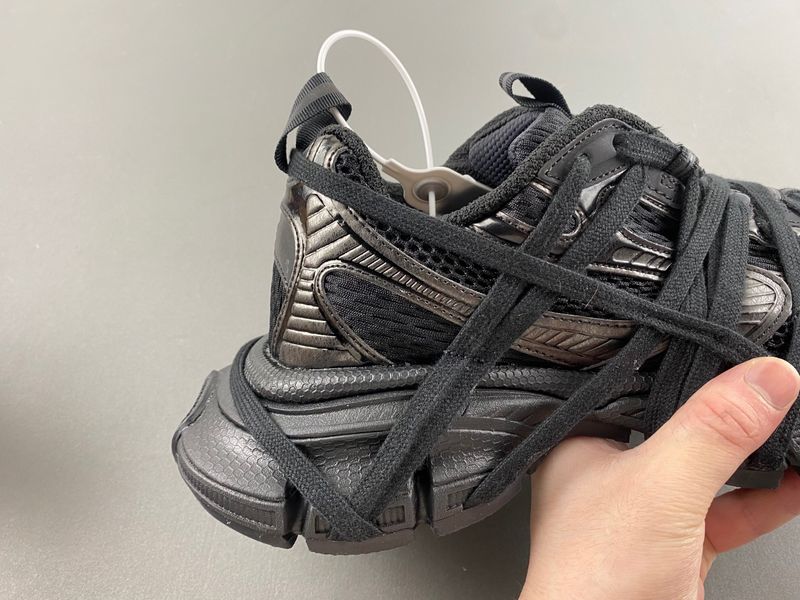 B*alenciaga 3XL Sneaker AM20240611-4