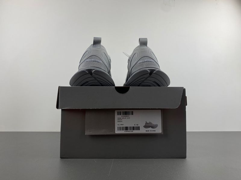 B*alenciaga 3XL Sneaker AM20240611-13