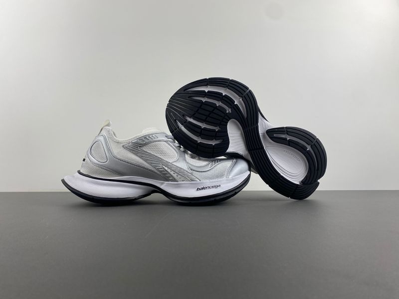 B*alenciaga 3XL Sneaker AM20240611-15