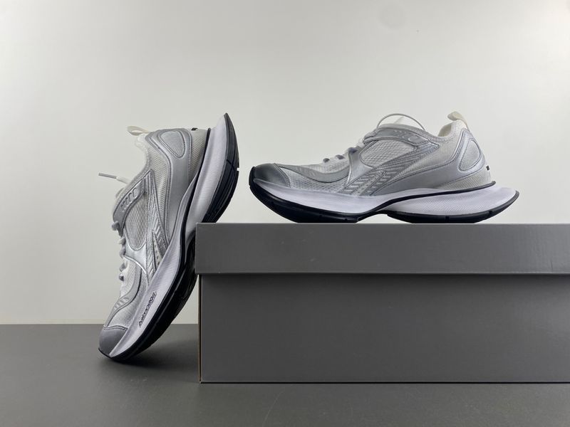 B*alenciaga 3XL Sneaker AM20240611-15