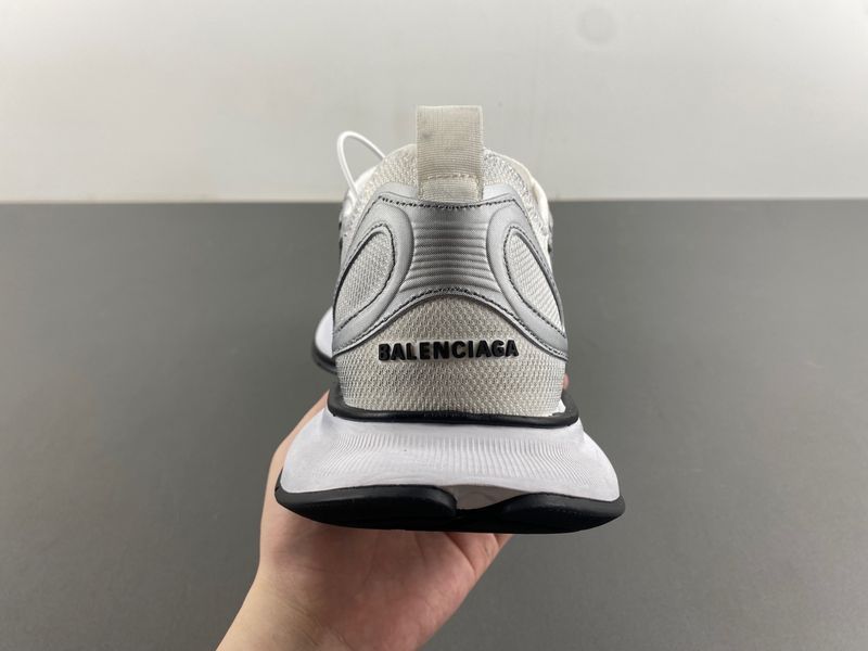 B*alenciaga 3XL Sneaker AM20240611-15