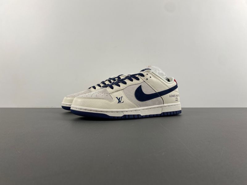 Dunk Low L*V Custom FC1688-134