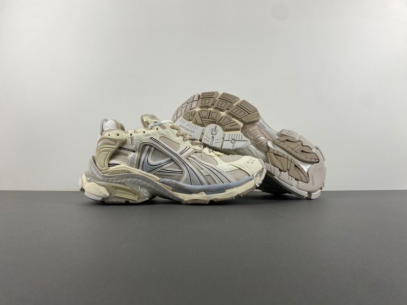 B*alenciaga runner Sneaker AM20240704-1