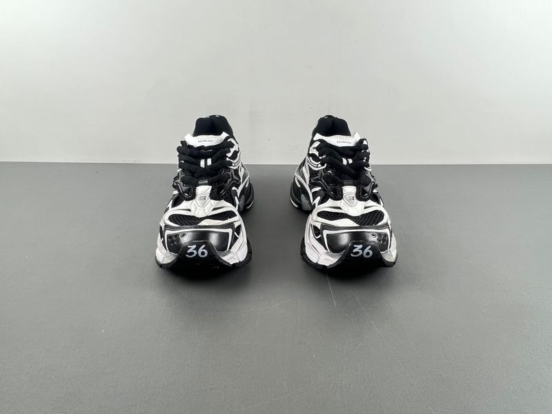 B*alenciaga runner Sneaker AM20240704-8