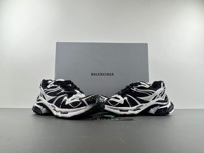 B*alenciaga runner Sneaker AM20240704-8