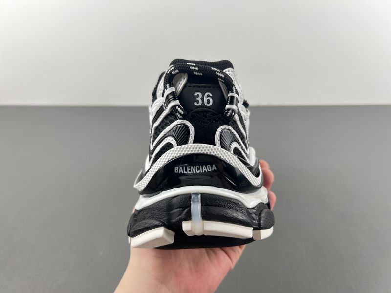 B*alenciaga runner Sneaker AM20240704-8