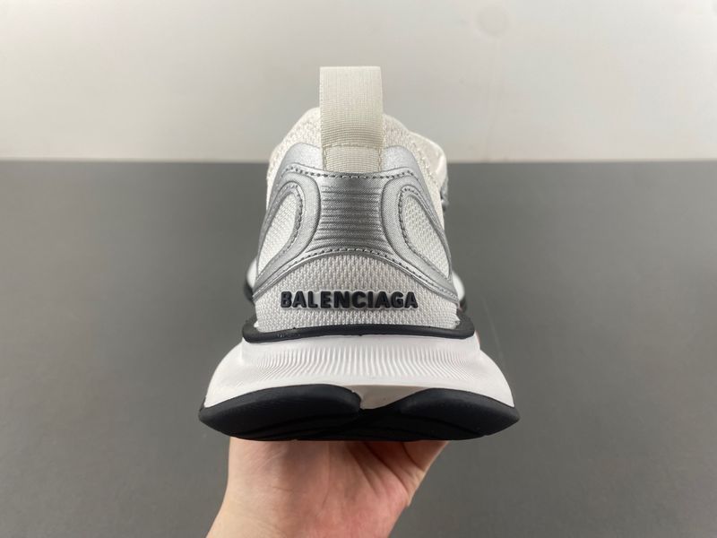 B*alenciaga 3XL Sneaker AM20240727-2
