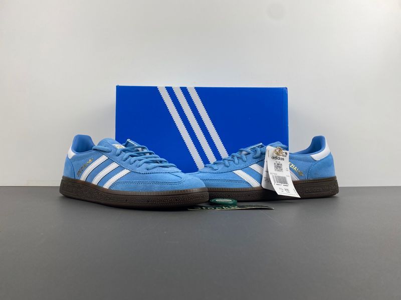 Handball Spezial Light Blue  BD7632