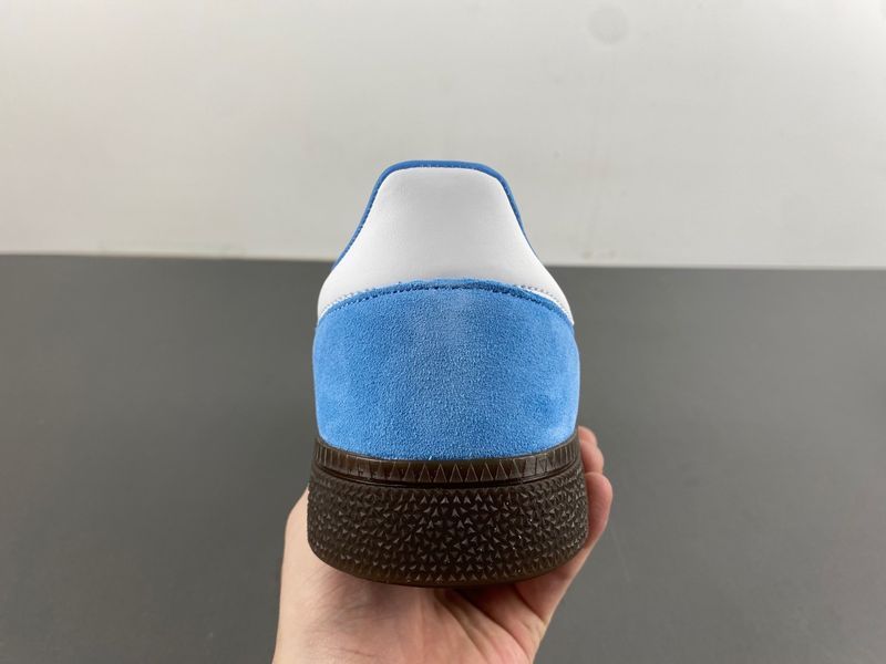 Handball Spezial Light Blue  BD7632