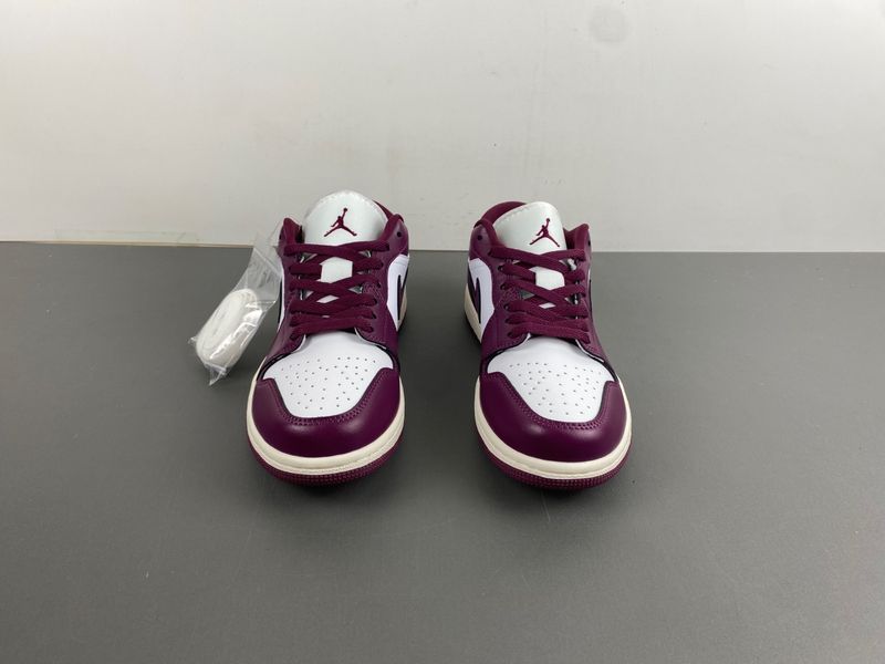 Air Jordan 1 Low Bordeaux  DC0774-161
