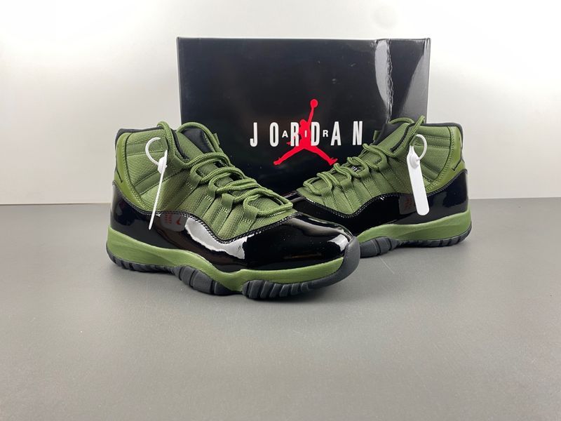 Air Jordan 11 Black Green CT8012-300
