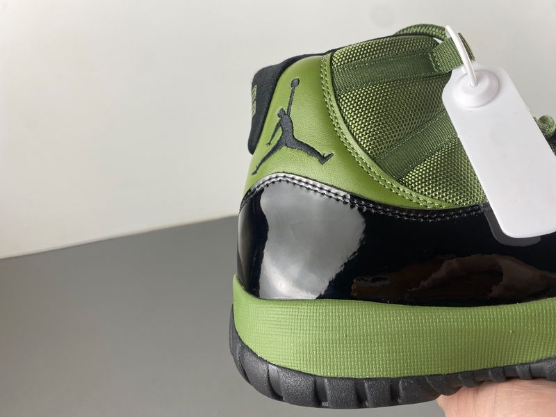 Air Jordan 11 Black Green CT8012-300