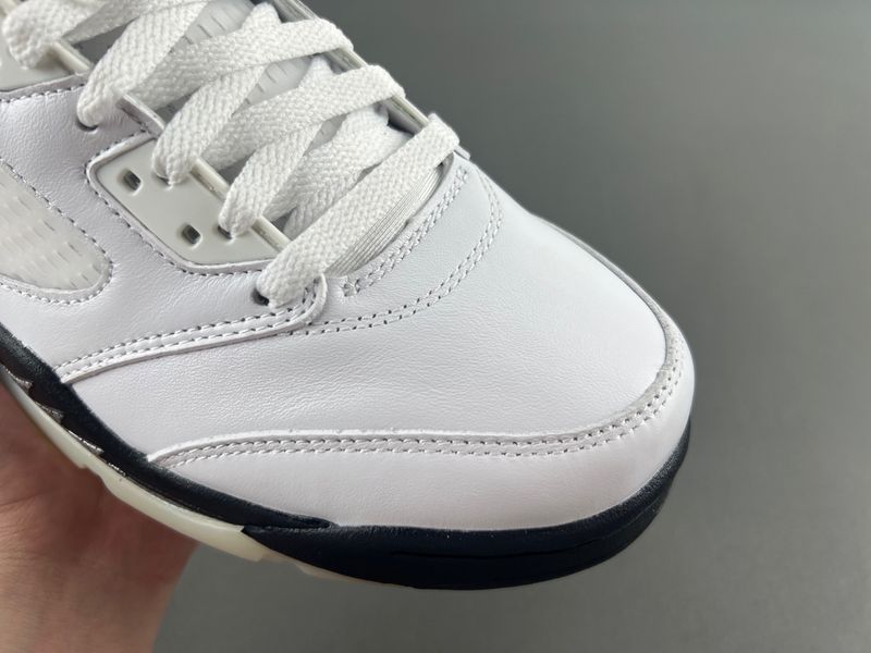 Air Jordan 5 Retro Reverse Metallic  DD0587-110