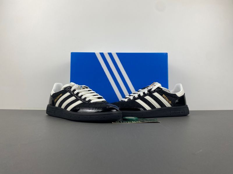 Handball Spezial Core Black White