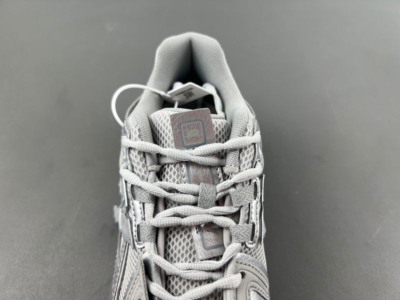 New Balance 1906A Concrete Silver Metallic  M1906AG