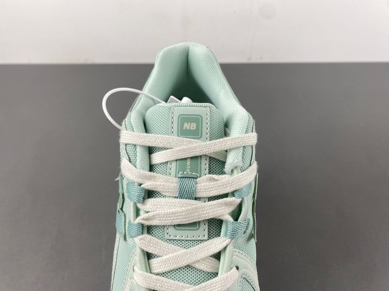 New Balance 1906R Jade Green  M1906RZC