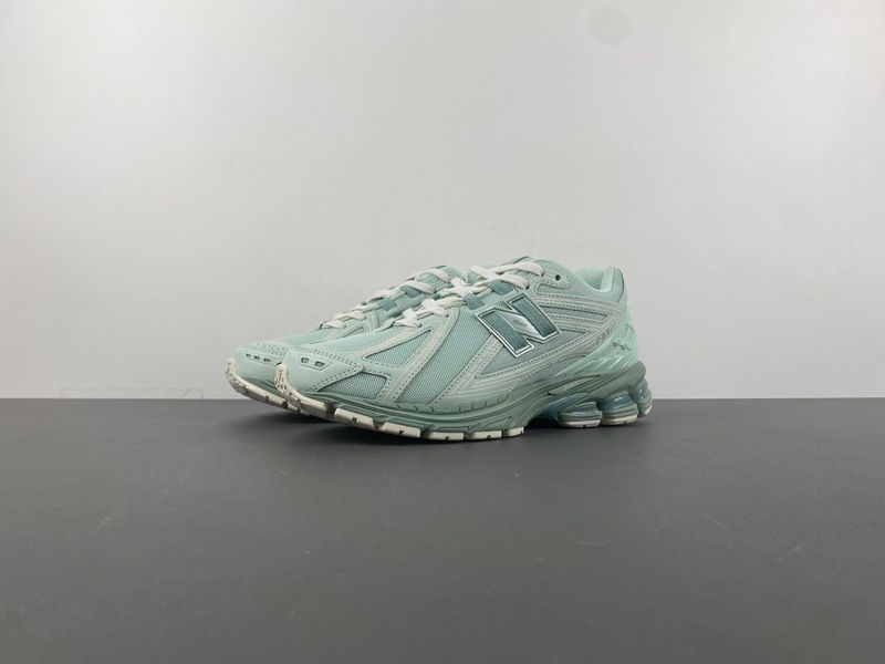 New Balance 1906R Jade Green  M1906RZC
