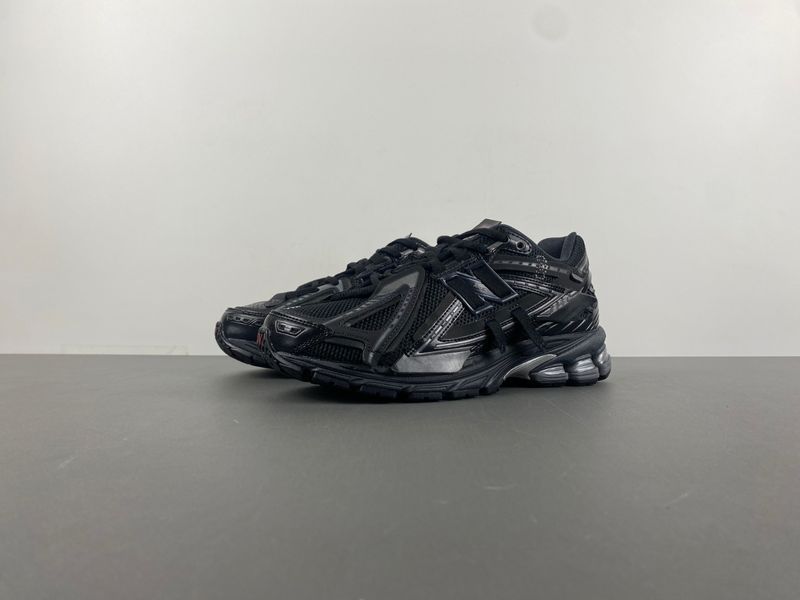 New Balance 1906A Black  M1906AF