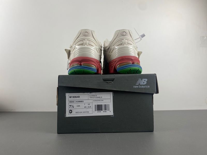 New Balance 1906A Sea Salt Astro Dust  M1906AB