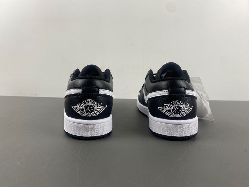Air Jordan 1 Low Black White 553558-043