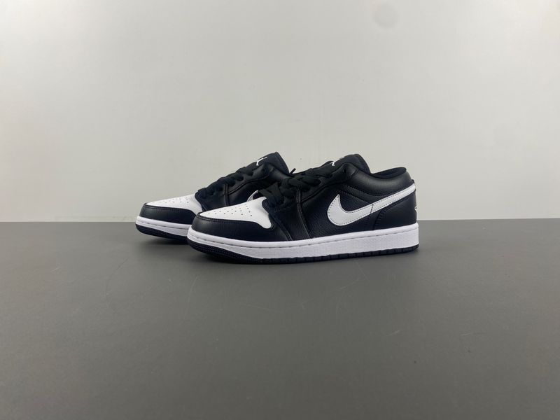 Air Jordan 1 Low Black White 553558-043